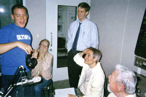 Jared and Group.jpg (234175 bytes)