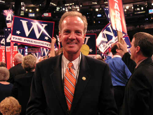 RNC038.JPG (259439 bytes)