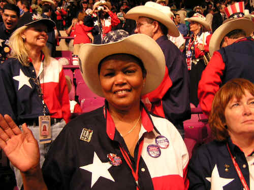 RNC044.JPG (270516 bytes)