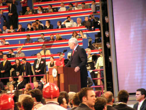 RNC051.JPG (288165 bytes)