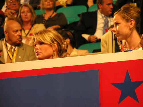 RNC059.JPG (285536 bytes)